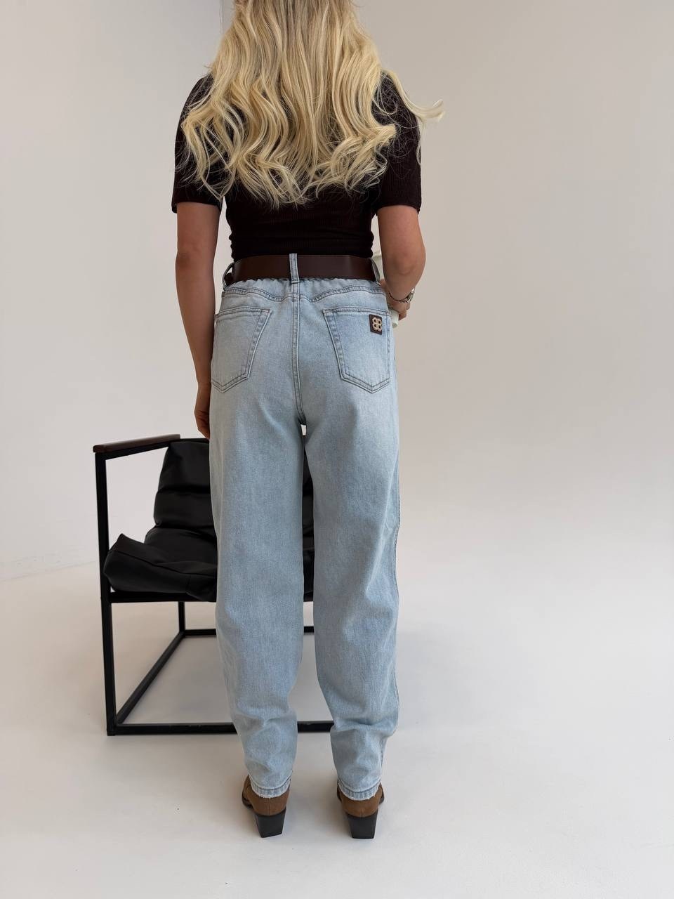 джинсы женские,футболки женская,одежда модная,стильные наряды