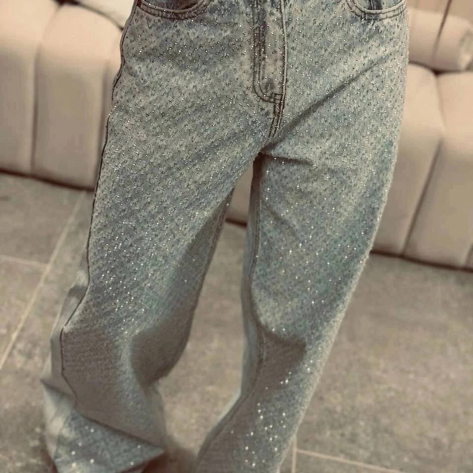 джинсы серые,широкие женские джинсы,женские джинсы,джинсы стильные,крутые джинсы