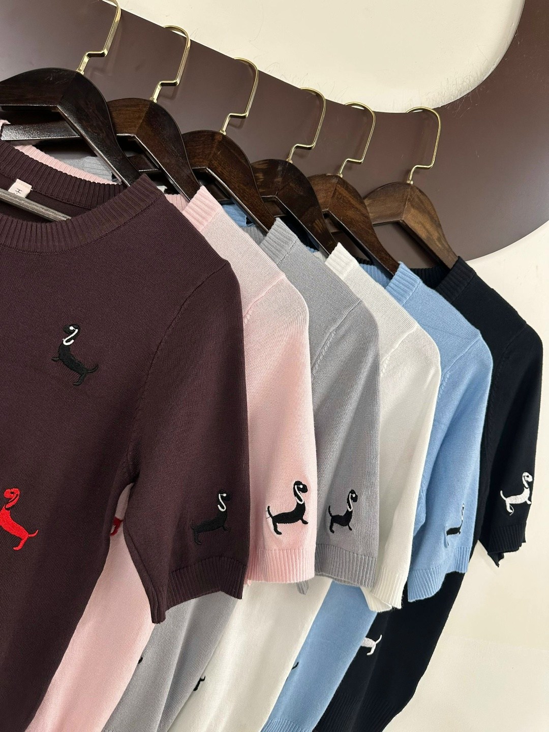 вязаная футболка,свитер с вышивкой,женский трикотажный пуловер,трикотажный пуловер,трикотажная футболка