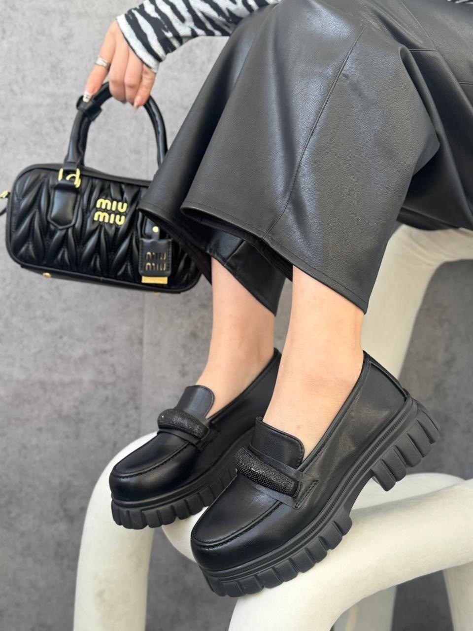 лоферы женские,лоферы miu miu,,модные лоферы,лоферы