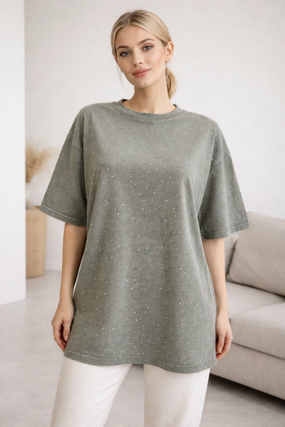 футболка варенка со стразами оверсайз glamgrace,футболка варенка со стразами оверсайз bema brend,футболка оверсайз варенка со стразами серая варенка micca,футболка женская оверсайз со стразами,футболк