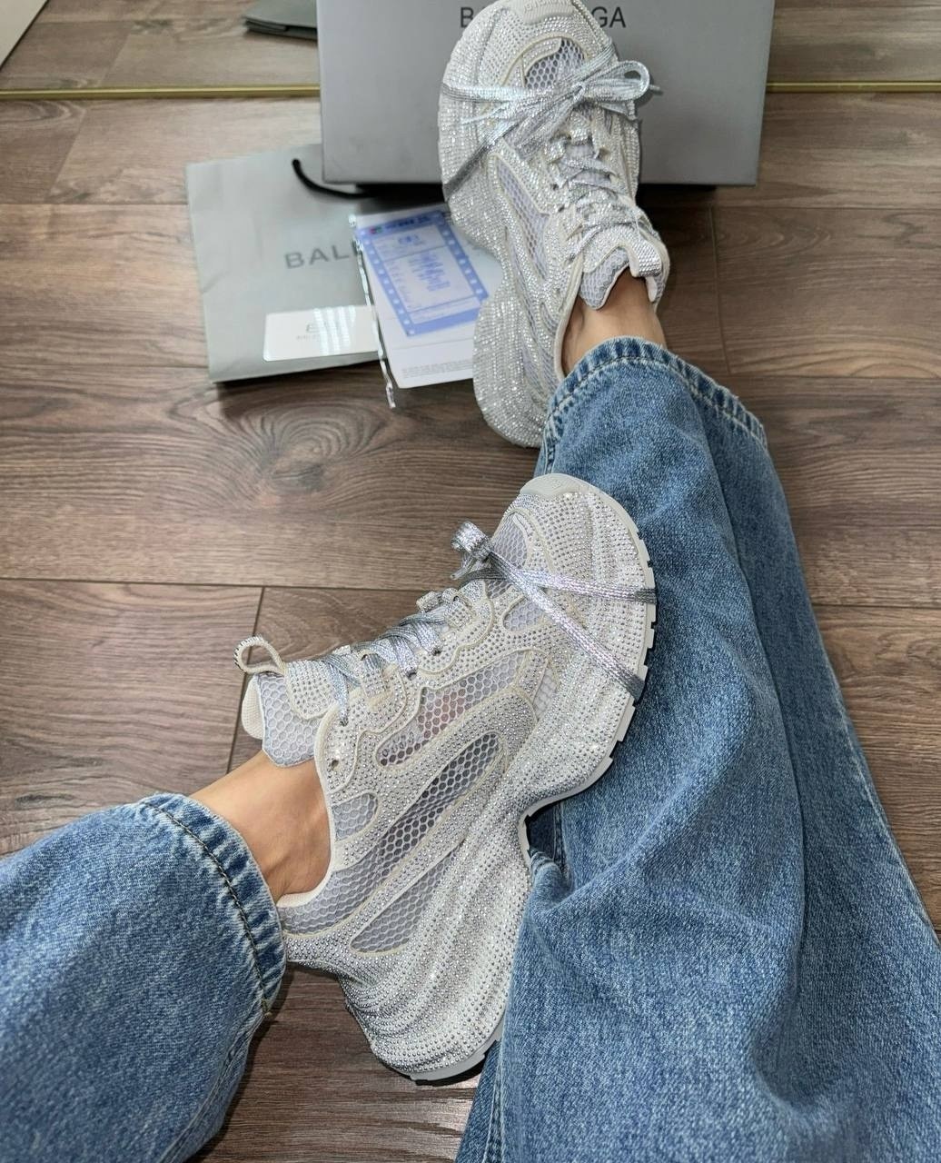 кроссовки balenciaga женские,кроссовки balenciaga,кроссовки баленcиaгa,женские кроссовки balenciaga блестящие со стразами,balenciaga triple s кроссовки женские премиум