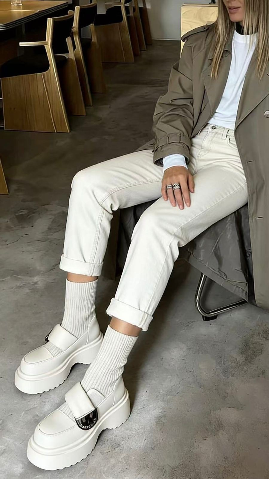 мода стиль,повседневный стиль,одежда стильная,ботинки на платформе