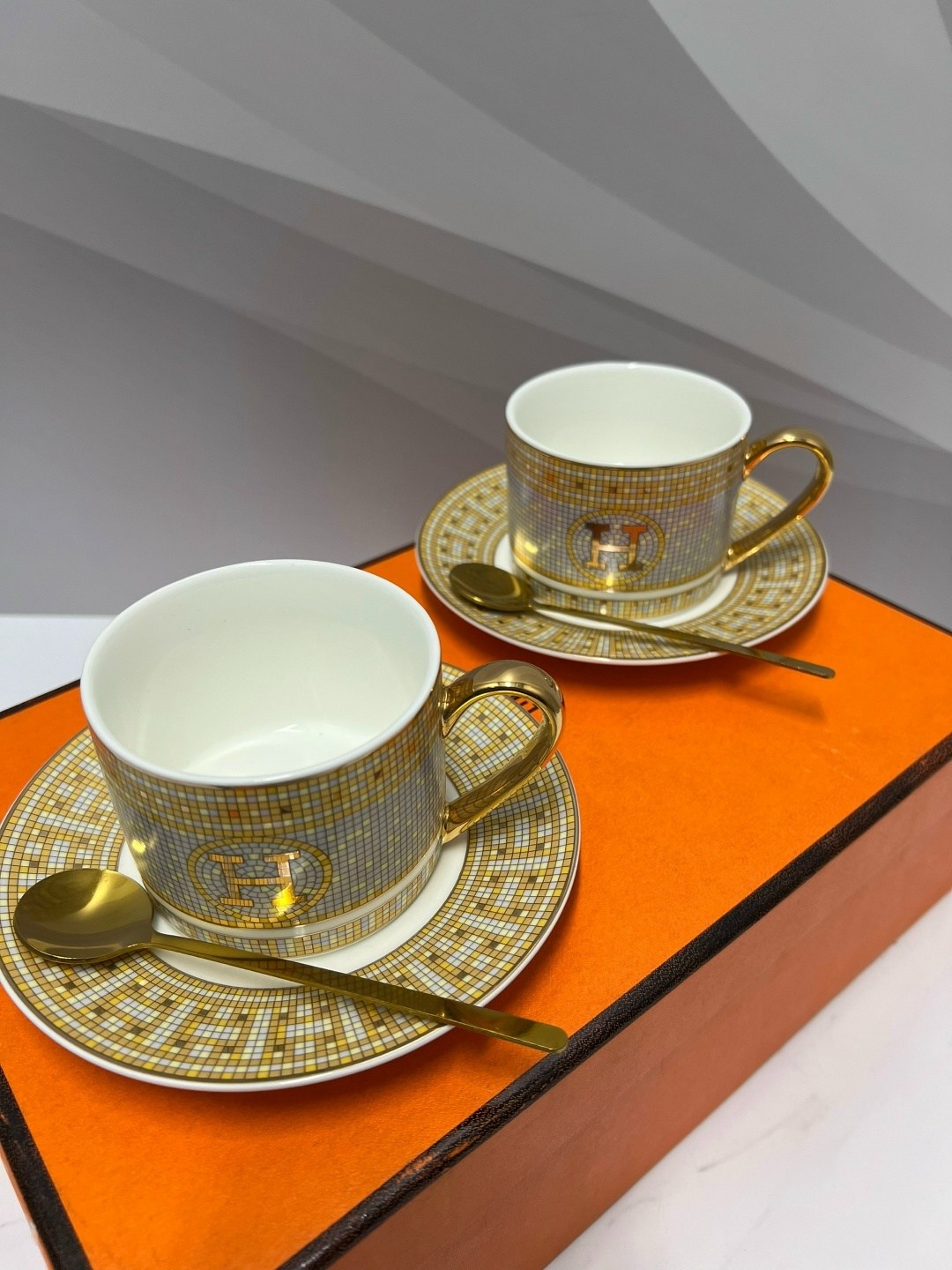 чайный набор hermes,посуда hermes,подарочный чайный набор hermes,кофейная чашка hermes,сервиз чайный кофейный набор hermes на 2 персоны фарфор