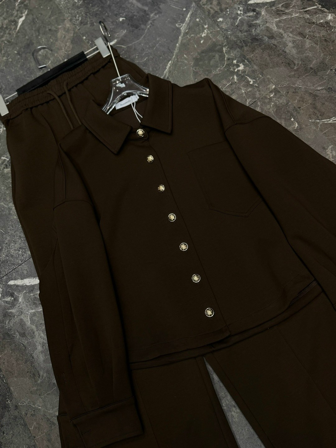 женские костюмы брючные,модные брючные костюмы,костюм брючный с рубашкой,брючный комплект,женские костюмы