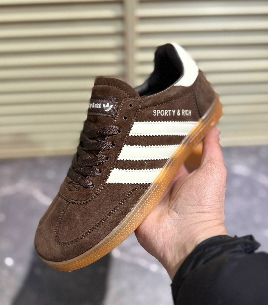 кроссовки adidas handball spezial,кроссовки летние adidas sporty and rich adidas цвет коричневый,кроссовки adidas handball spezial sporty & rich brown,кроссовки adidas spezial,кроссовки adidas handbal
