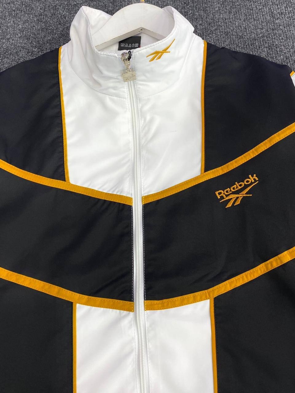 куртка спортивная,мужские спортивные костюмы,мужская куртка reebok,спортивный костюм