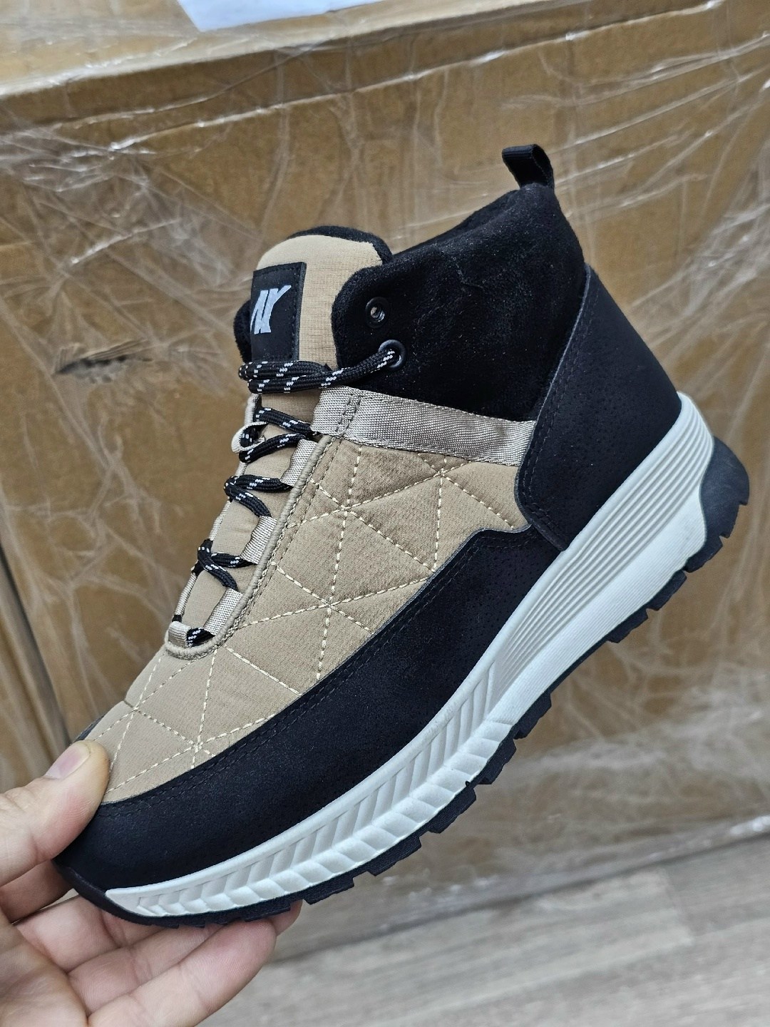 ,зимние кроссовки женские,зимняя ,кроссовки женскиe,спортивная