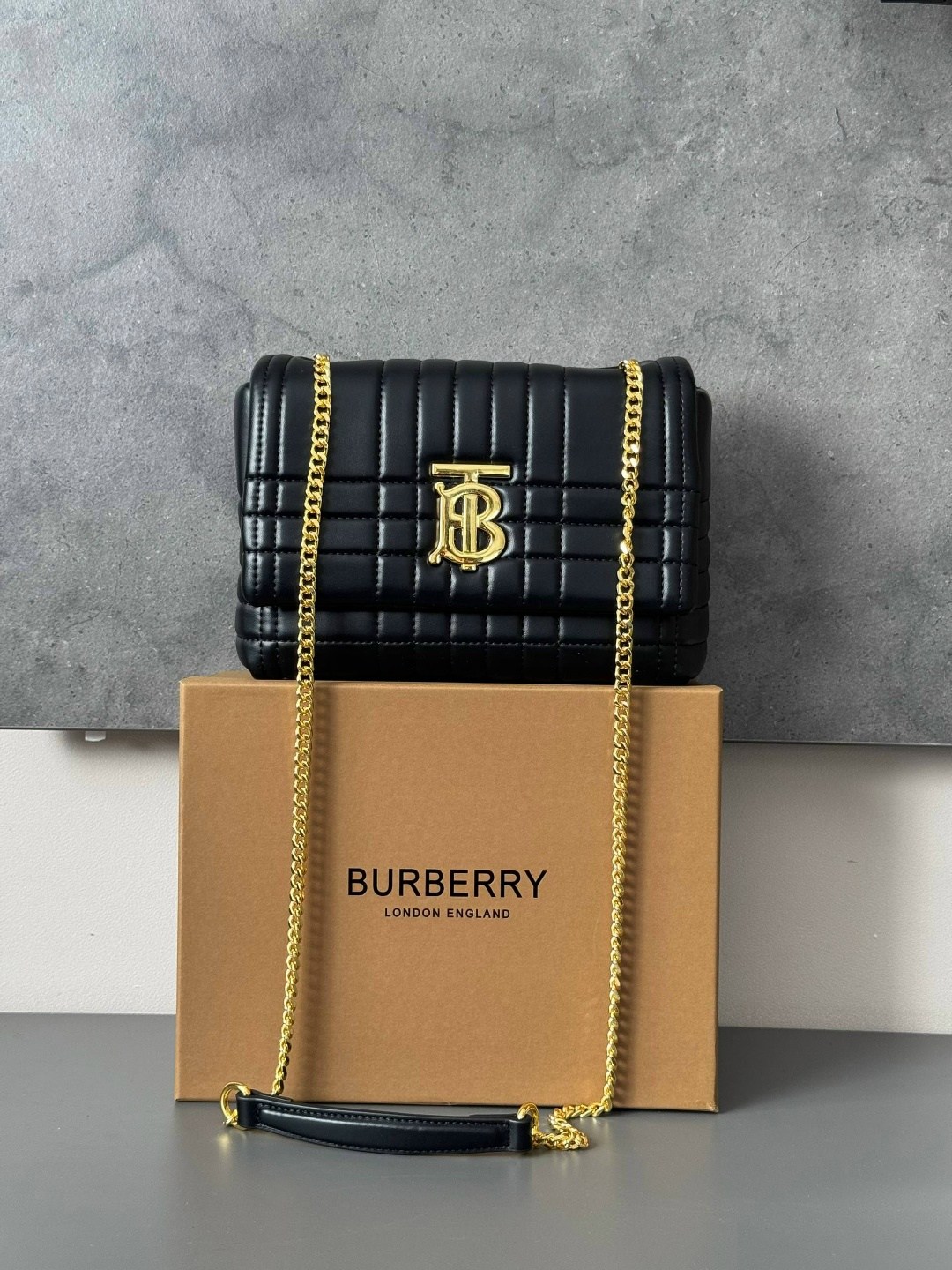 сумка burberry,burberry сумка на плечо,сумка через плечо burberry,женская сумка на плечо burberry,burberry сумка конверт на плечо