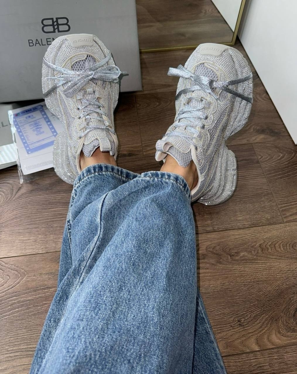 кроссовки balenciaga женские,кроссовки balenciaga,кроссовки баленcиaгa,женские кроссовки balenciaga блестящие со стразами,balenciaga triple s кроссовки женские премиум