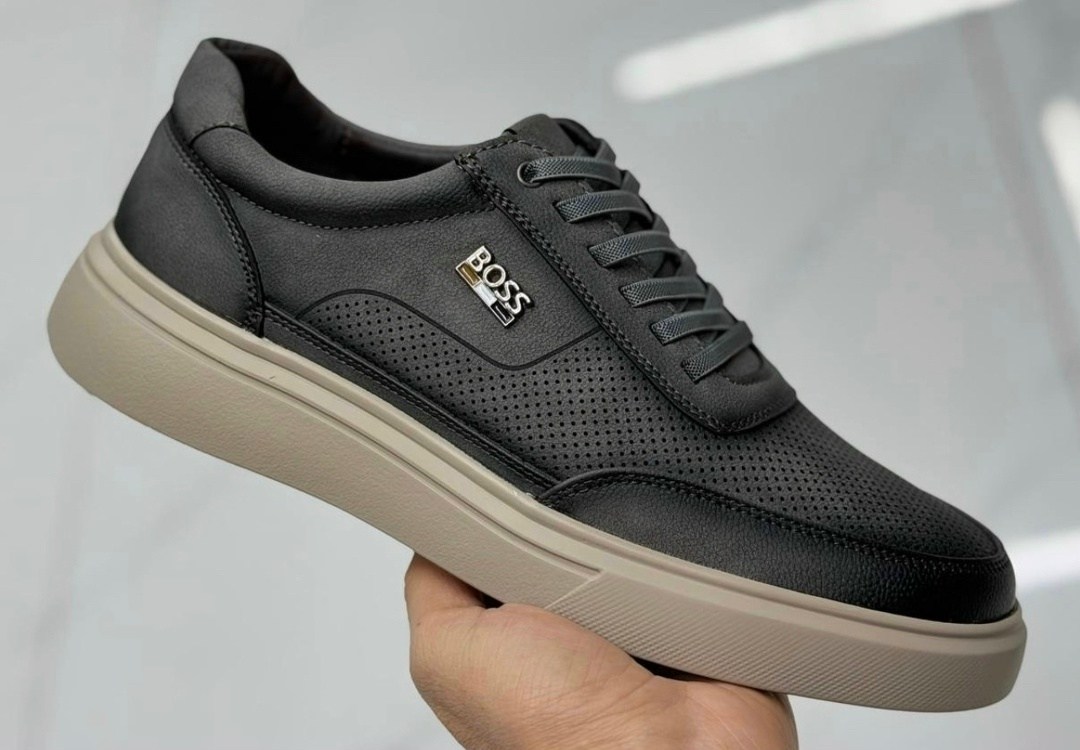 ,кроссовки hugo boss мужская кожаная повседневная спортивная ,кроссовки boss,кеды босс мужские,мужская