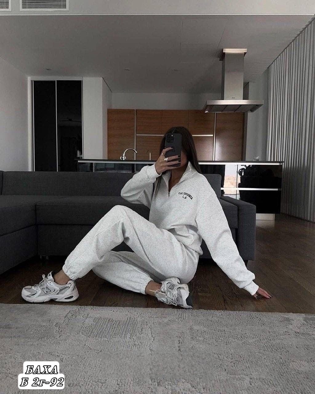 cпортивный костюм женский на флисе,спортивные костюмы женские,в спортивном костюме,cпортивный костюм теплый,костюм женский