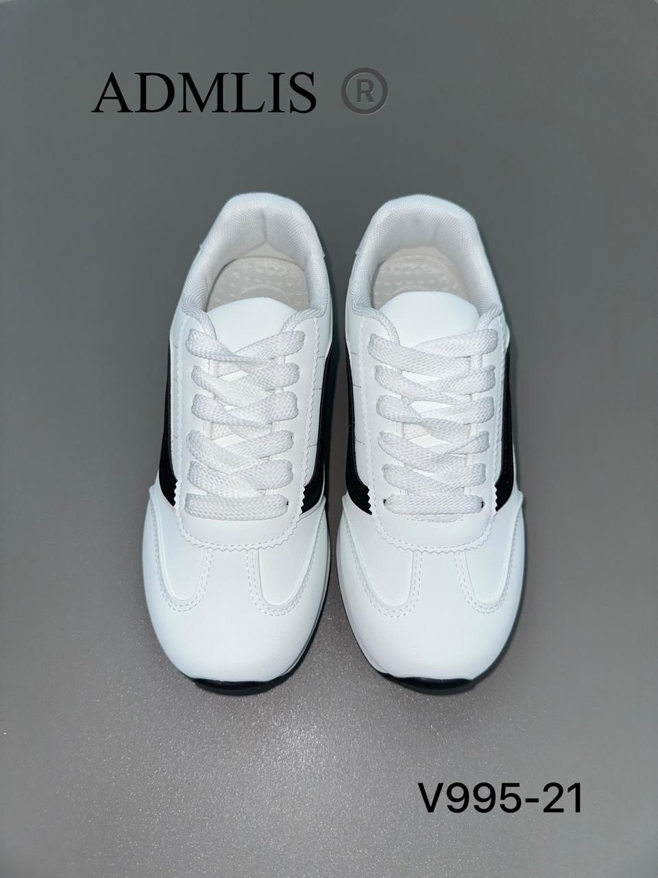 женские кроссовки,,спортивная , женская,кроссовки модные