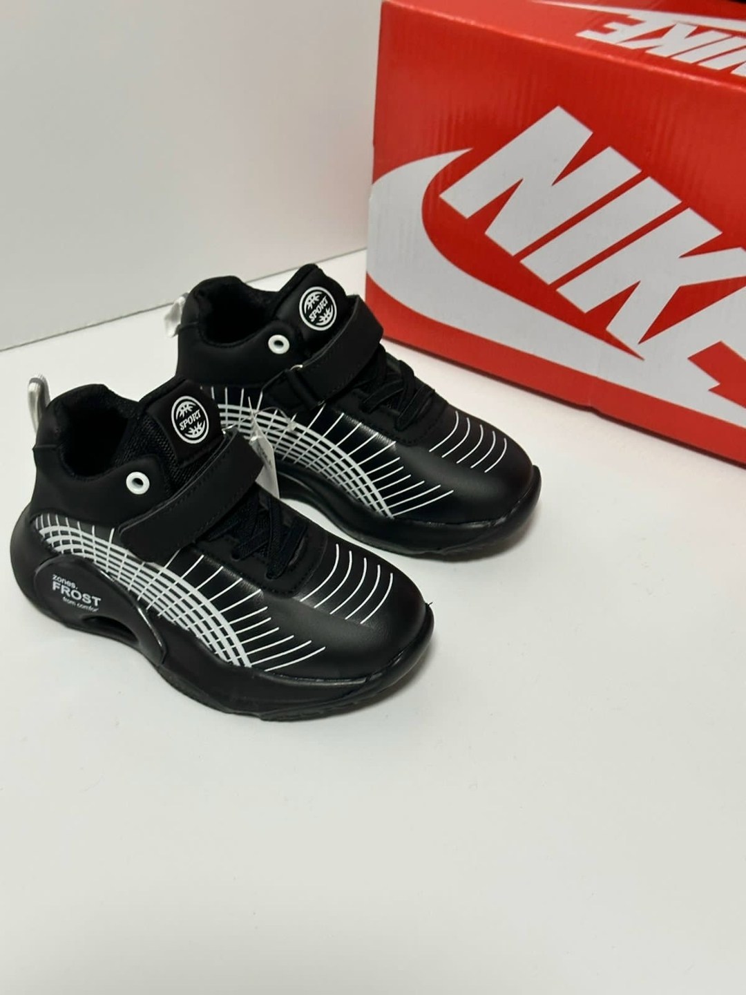 ботинки канарейка 23,кроссовки,детские кроссовки,,детская