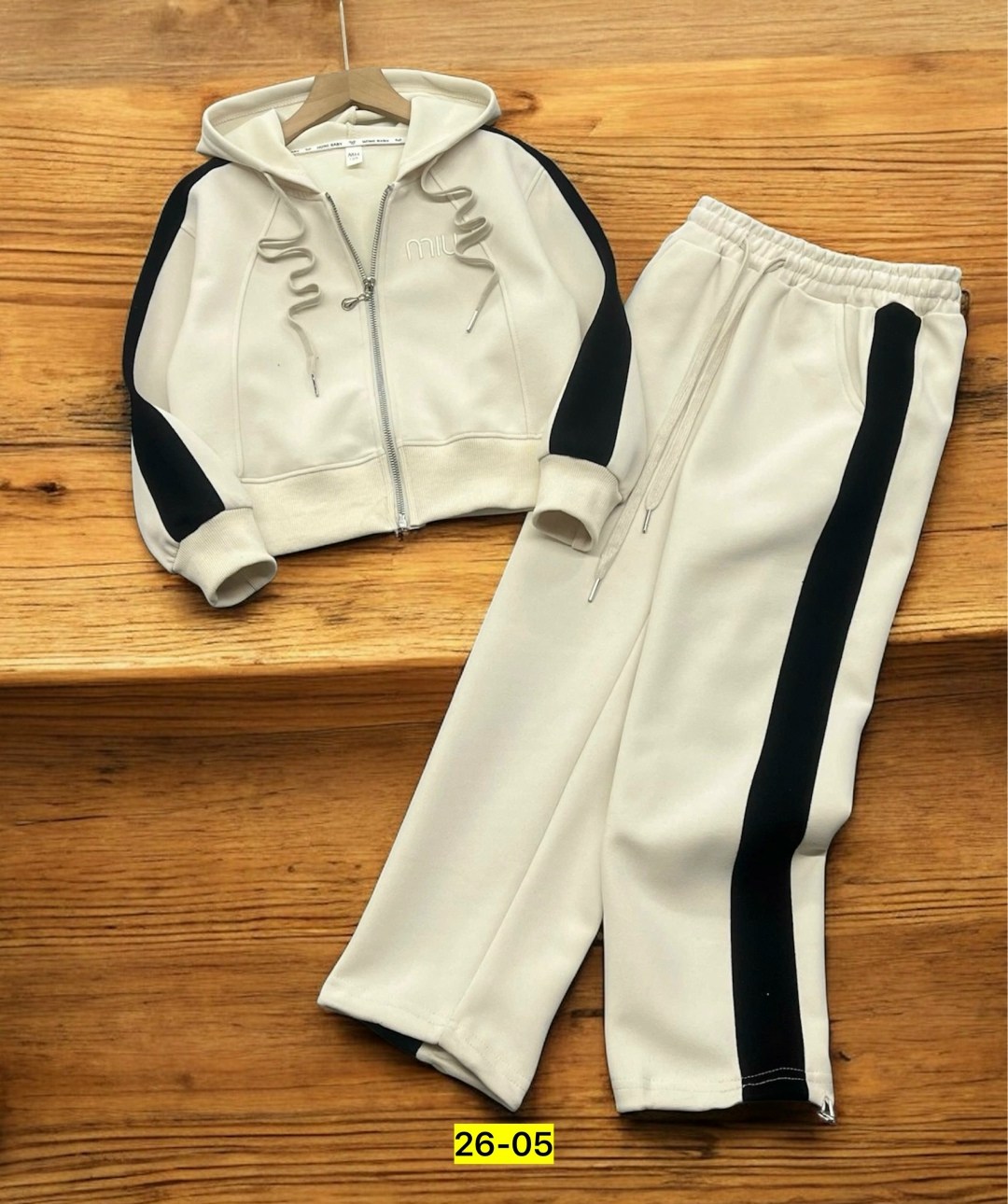 костюм спортивный женский,костюм спортивный,костюм белый,костюм детский,костюм спортивный для девочек