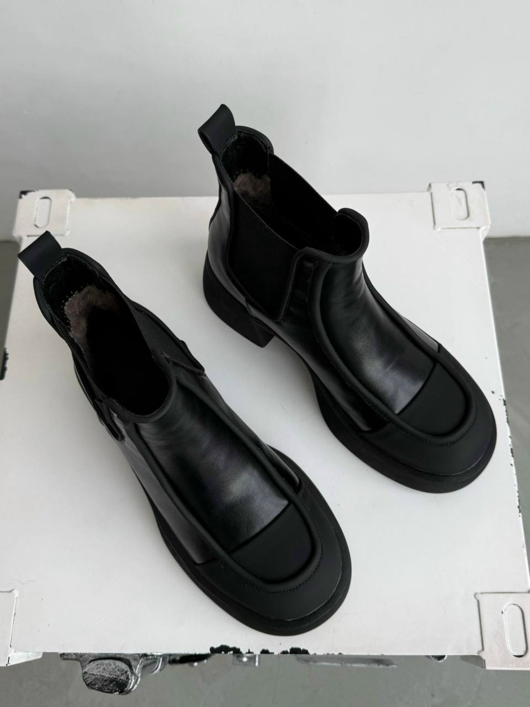 кожаная куртка,куртка оверсайз,куртка-косуха из искусственной кожи оверсайз zarina,женская кожаная куртка оверсайз,кожаная куртка оверсайз