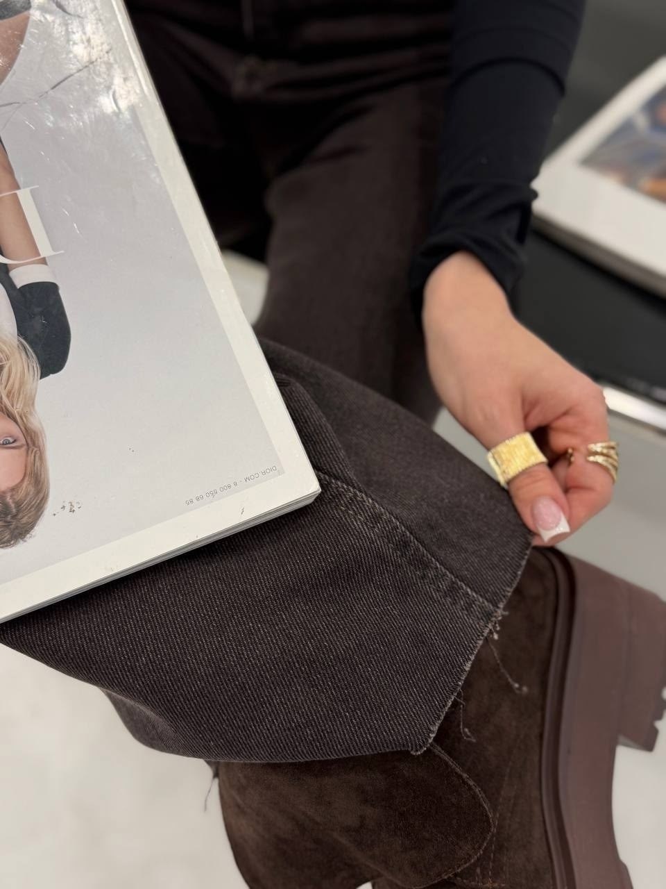 стиль одежды,женские джинсы,стильные наряды,джинсы широкие