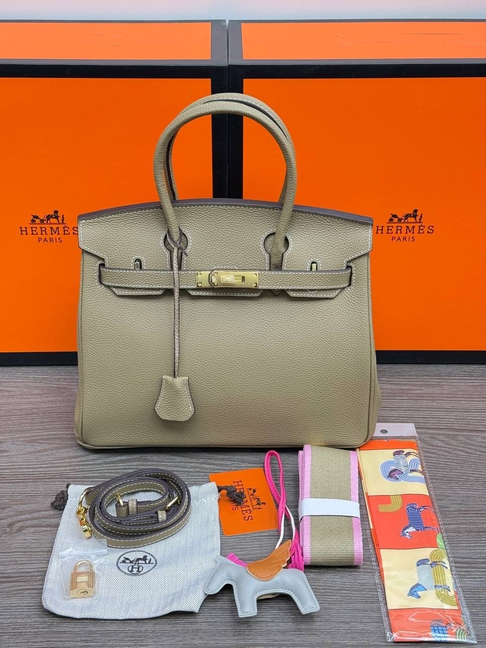 сумка hermes,сумка женская hermes,сумка эрмес биркин оранжевая,сумка hermes birkin 30 оранжевая,сумка хермес оранжевая
