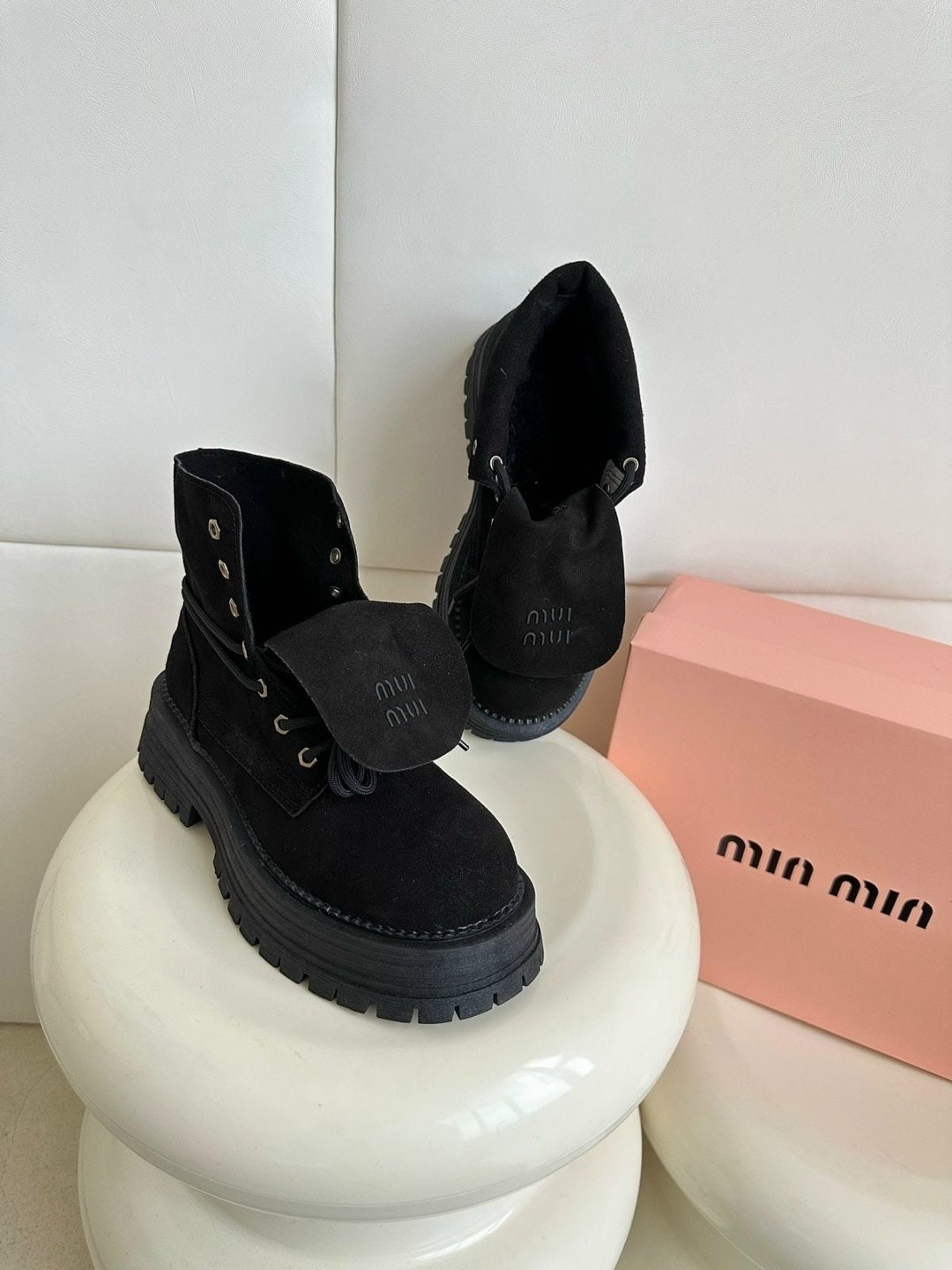 ботинки miu miu,женские ботинки,ботинки miu miu цвет черный размер 38,ботиночки,