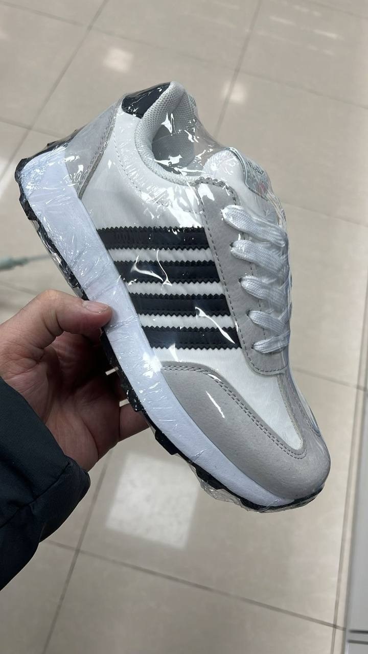 кроссовки adidas,кроссовки adidas мужские,кроссовки адидас серебристые la trener,кроссовки адидас,кроссовки adidas zx 750