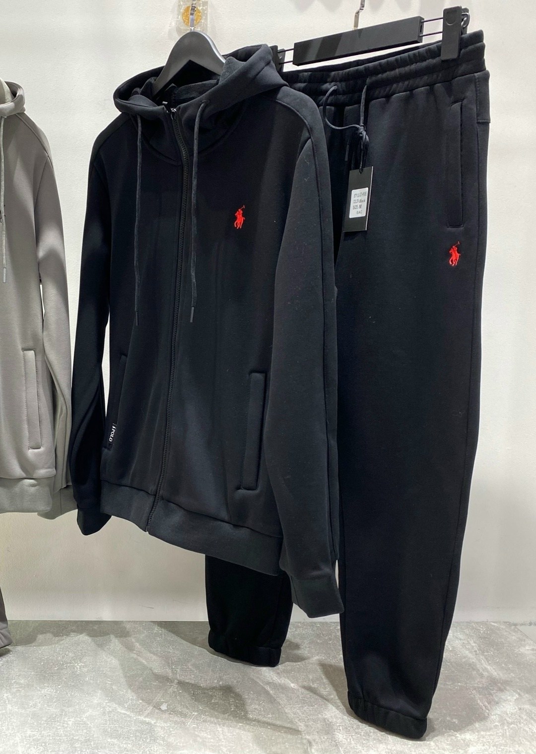 спортивный костюм polo ralph lauren мужской,спортивный костюм polo ralph lauren,мужской спортивный костюм polo от ralph lauren,спортивные костюм,мужские спортивные костюмы