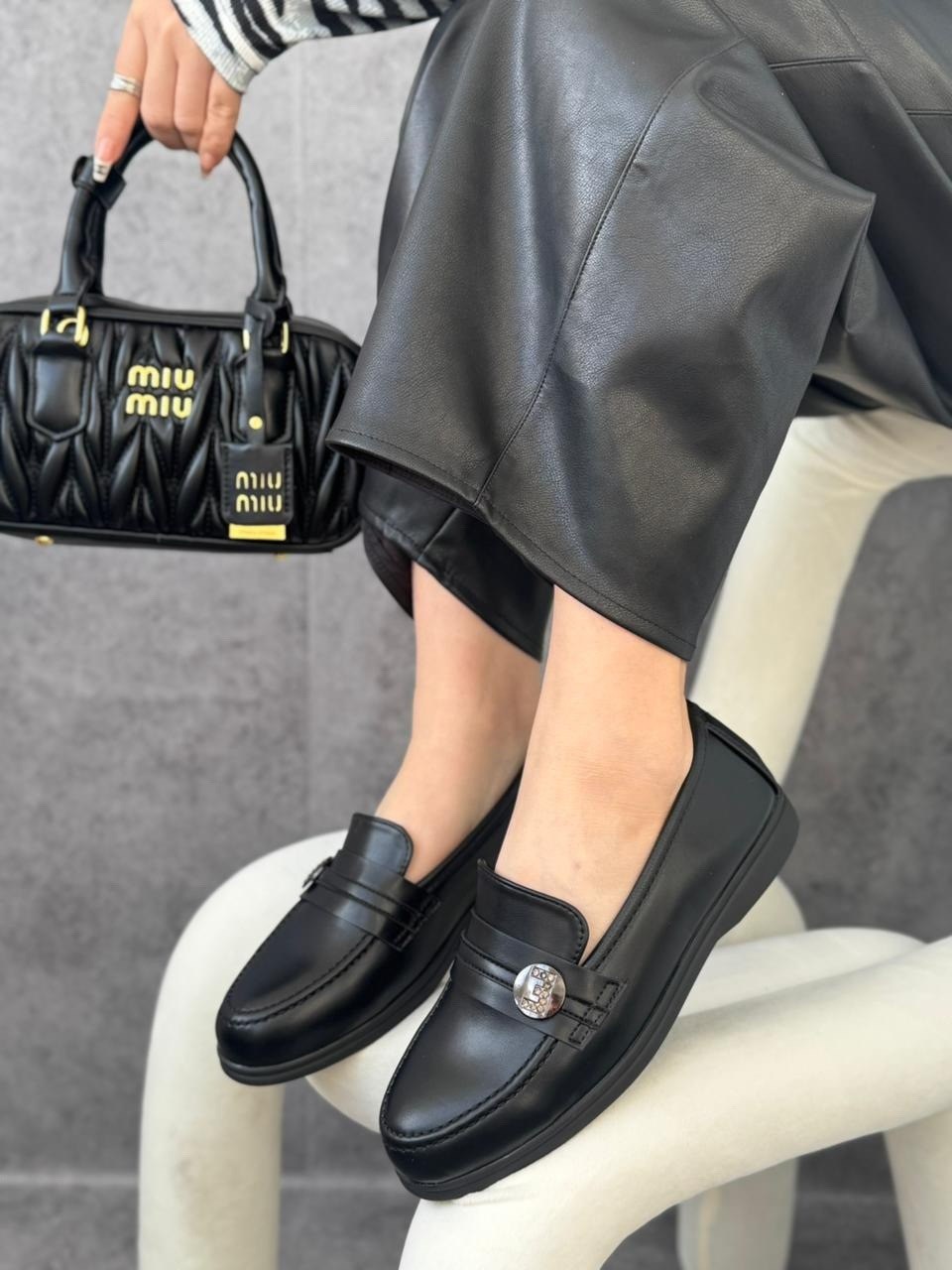 лоферы женские,лоферы miu miu,,модные лоферы,лоферы