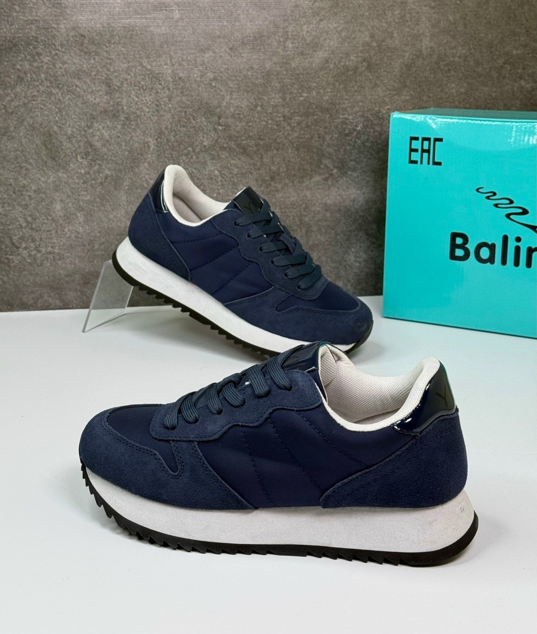 ,синие кроссовки,кроссовки замшевые,кроссовки мужские,кроссовка мужской