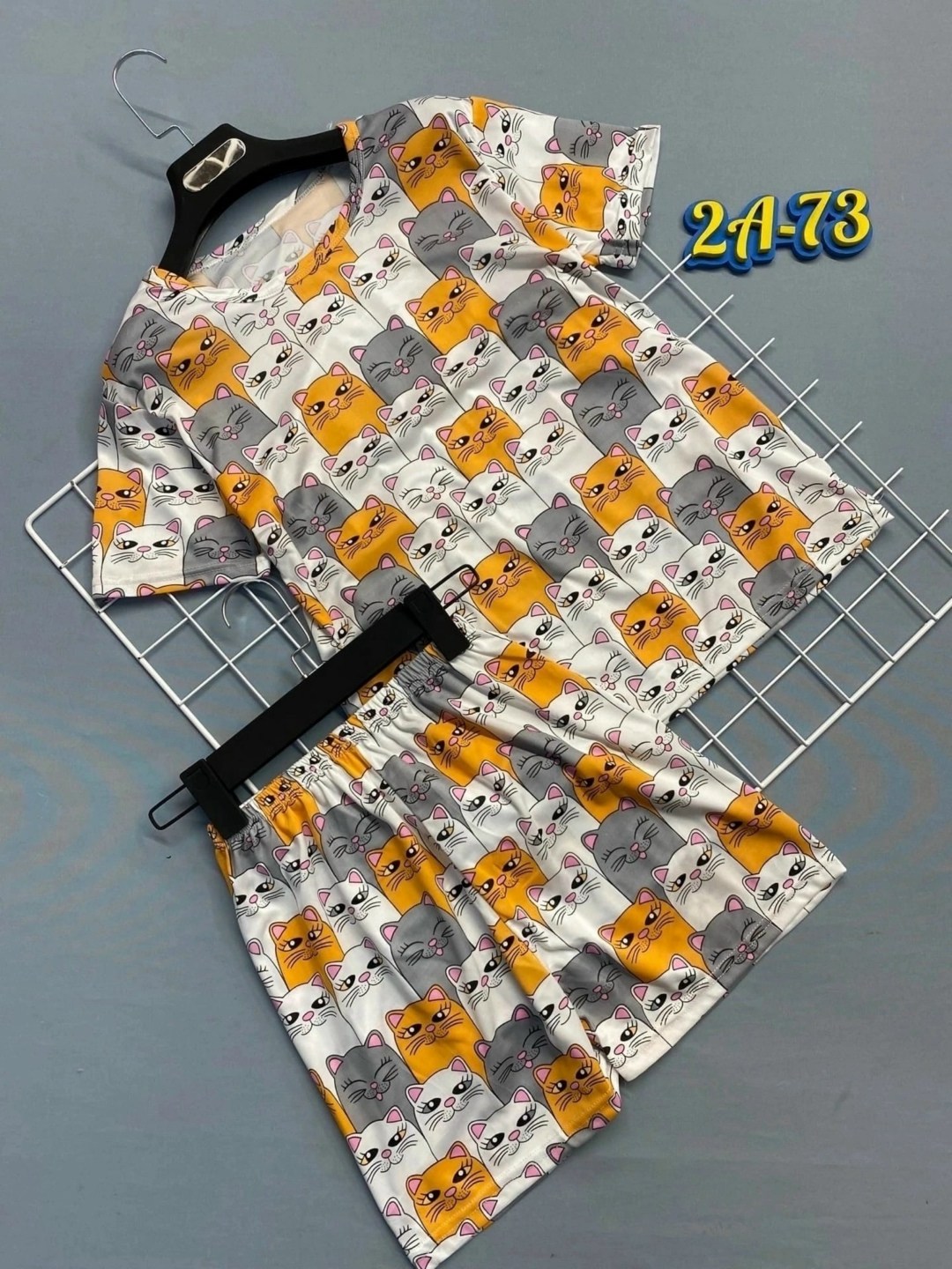 пижама с багз банни женская,пижама женская,стильная пижама,пижама женская с шортам,пижам