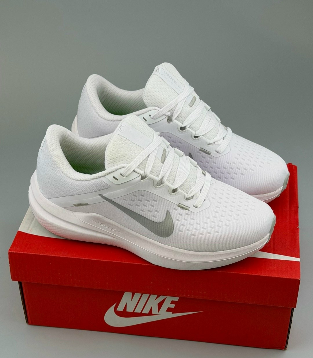nike женские кроссовки,кроссовки nike,кроссовки nike wmns air zoom structure 25 'white metallic silver',женские беговые кроссовки nike,женские кроссовки