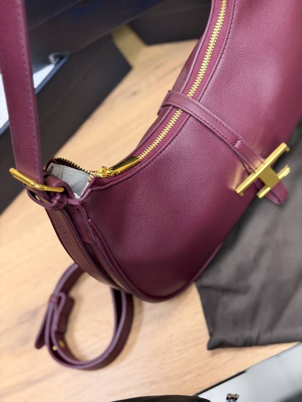 сумка,сумка женская,сумки для женщин,сумка бордовая,женская кожаная сумка gucci jackie mini бордовая