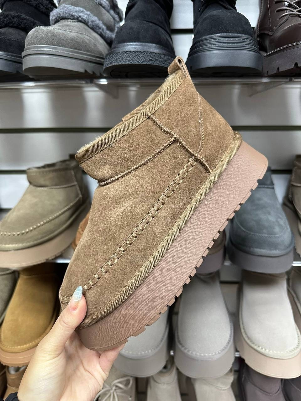 ,женские угги,угги зимние короткие на платформе,угги,модные угги