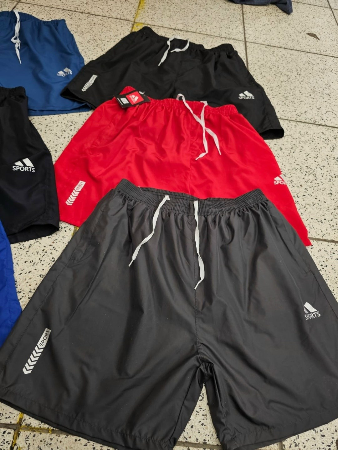 шорты мужские,шорты мужские спортивные,спортивные шорты,шорты для мужчин,шорты