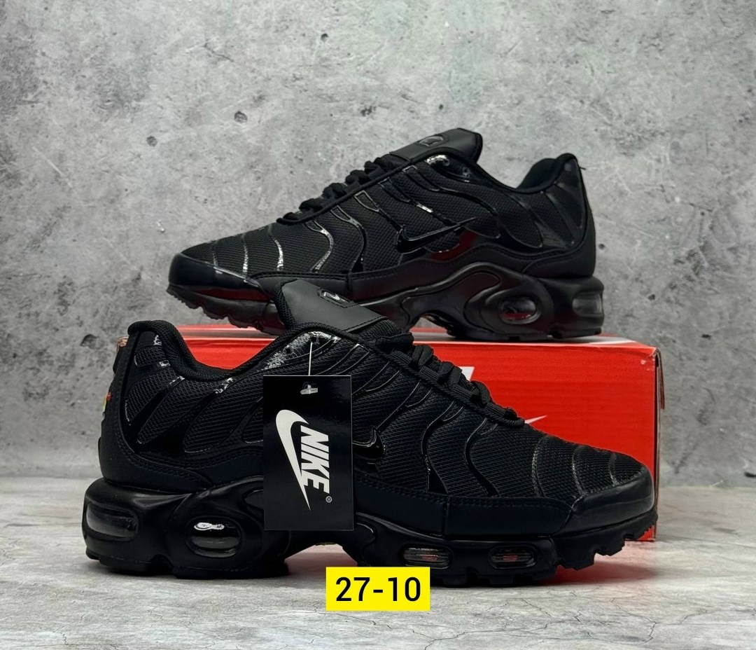 кроссовки nike air max tn plus,nike air max plus tn black,кроссовки nike air max tn plus мужские,кроссовки nike air max plus,кроссовки мужские nike air max tn