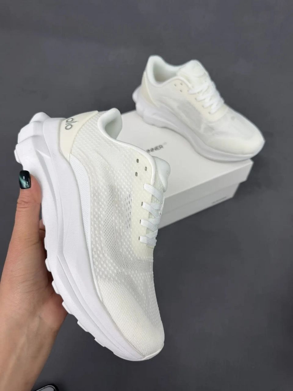 кроссовки женскиe,кроссовки,кроссовки женские adidas,кроссовка,кроссовки для женщин