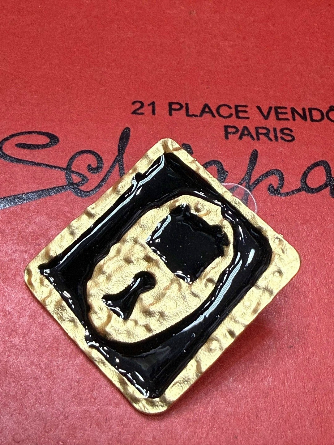 брендовые серьги,ювелирное украшение,серьги украшения,серьги подвески,бижутерия серьги