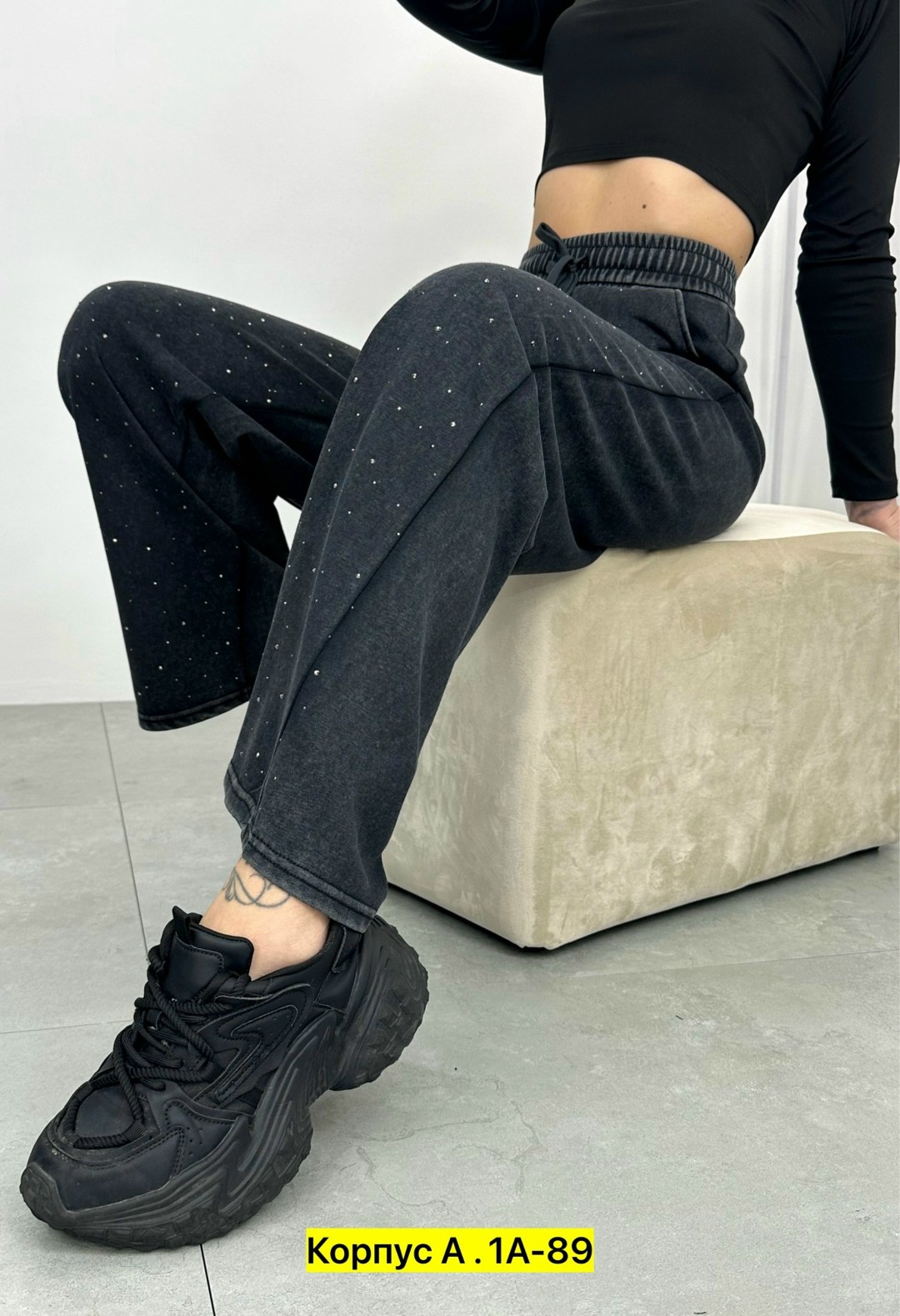 женские брюки,женские штаны,брюки со стразами,брюки штаны,спортивные брюки
