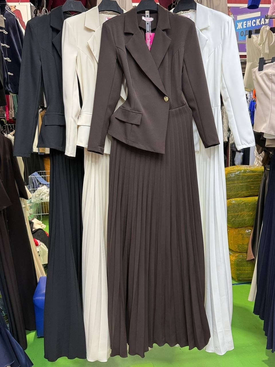 элегантное платье,плиссированные длинные юбки,плиссированная юбка,jil sander плиссированное платье с запахом,длинное платье