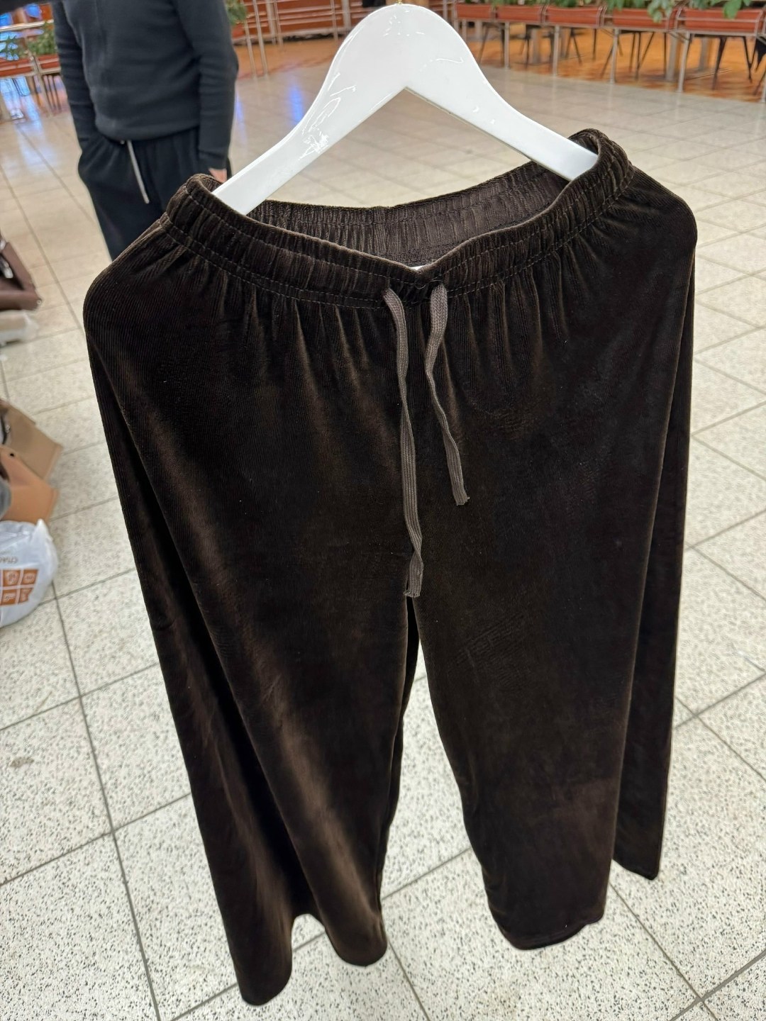 вельветовые брюки палаццо на меху mina fashion,брюки вельветовые палаццо женские,широкие брюки женские,бархатные брюки,брюки женские велюровые с широкими штанинами