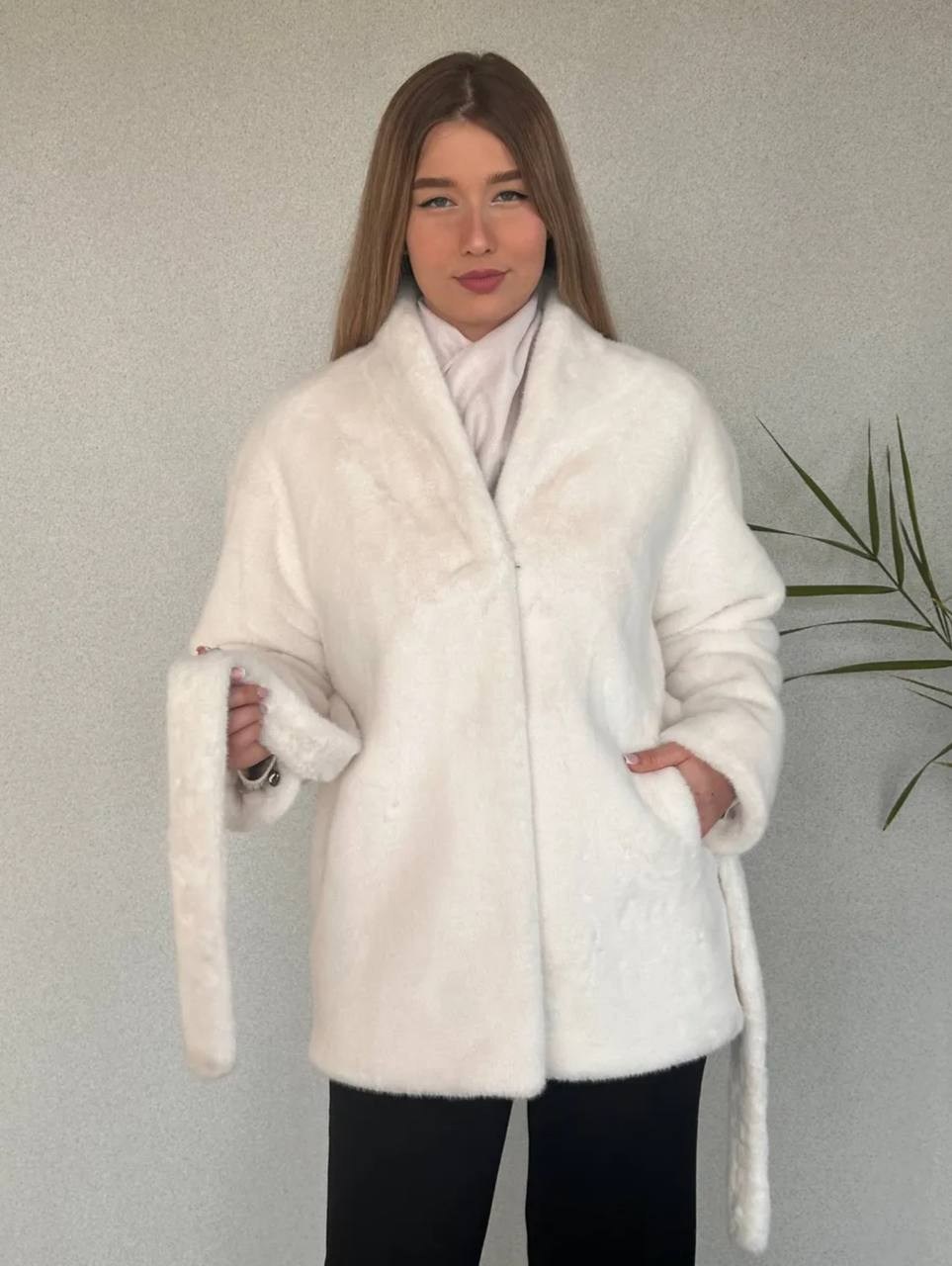 искусственная белая шуба без капюшона fashion_style 211202941,шуба норка искусственная с поясом leoturk цвет белый,шуба искусственная норка с поясом,шуба искусственная,норковая шуба