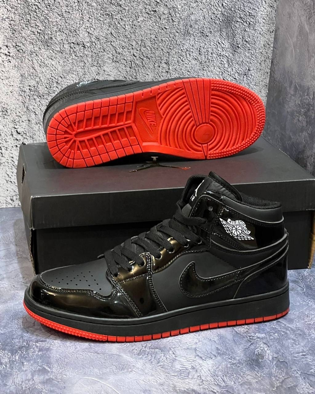 кроссовки,кроссовки черные,nike air jordan 1 черные,кроссовка мужской,кроссовки nike air jordan 1 retro high
