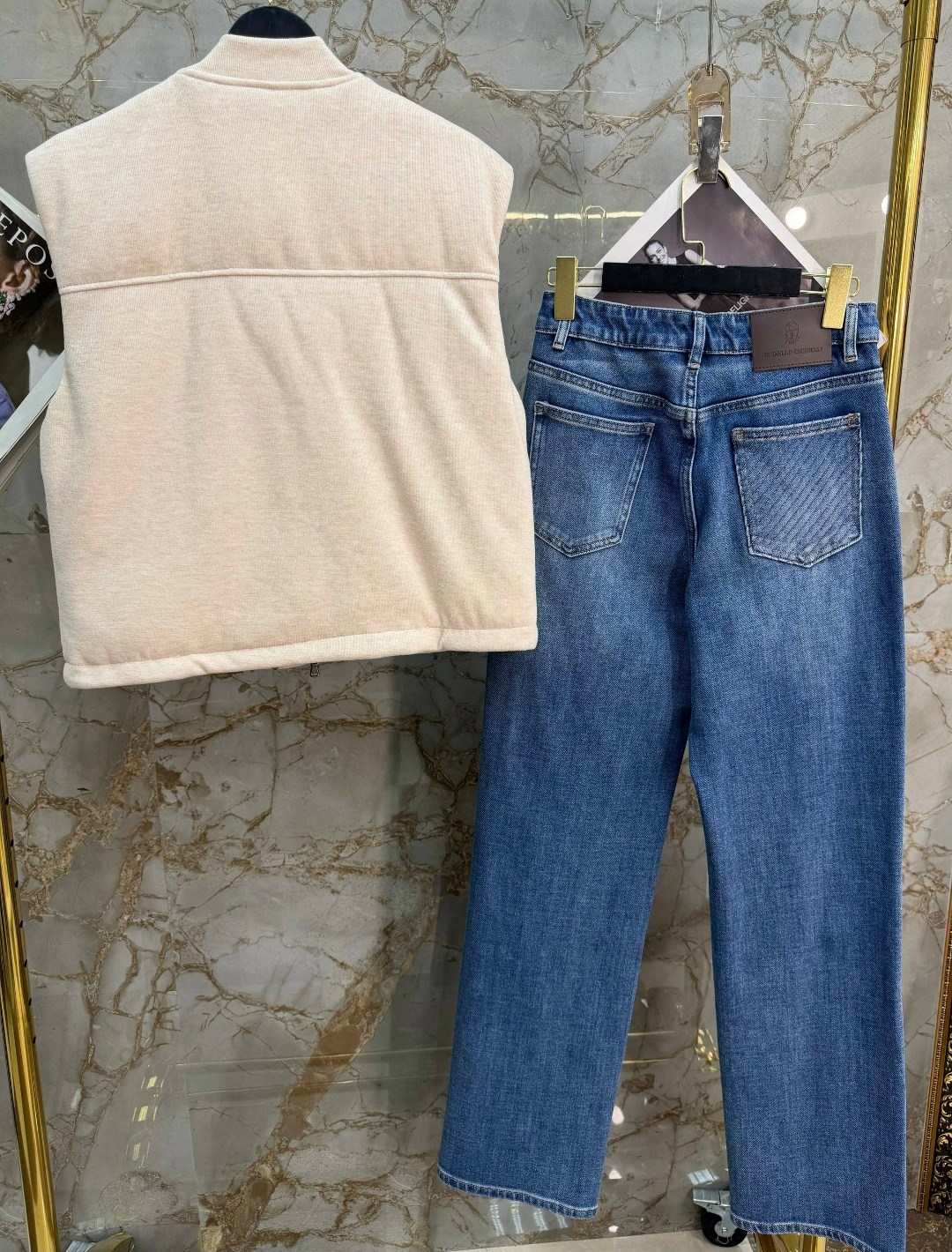 жилет,жилет женский,женская жилетка,теплый жилет,двусторонний жилет