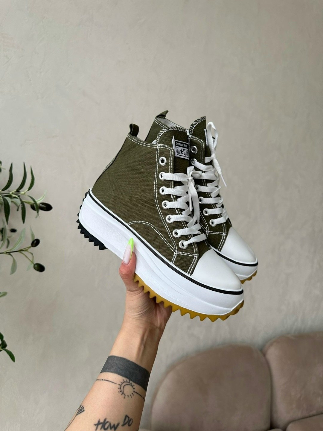 ,классные кеды, спортивная,кеды высокие,конверсы