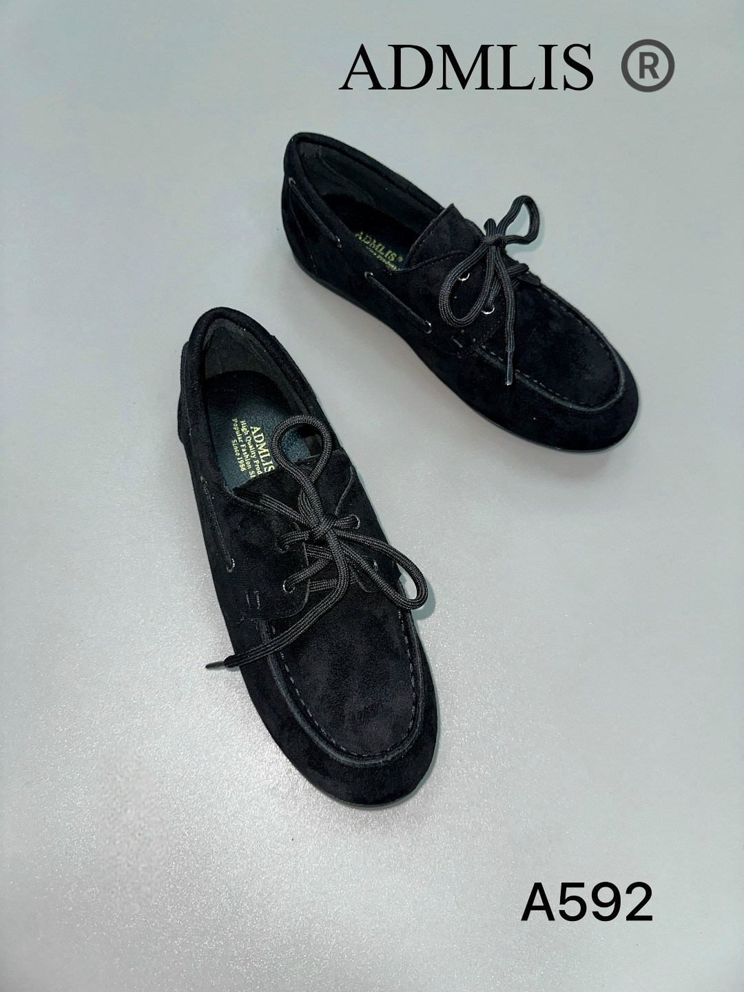 ,женские серые замшевые лоферы loro piana open walk,мокасины loro piana,замшевые мокасины,замшевые лоферы