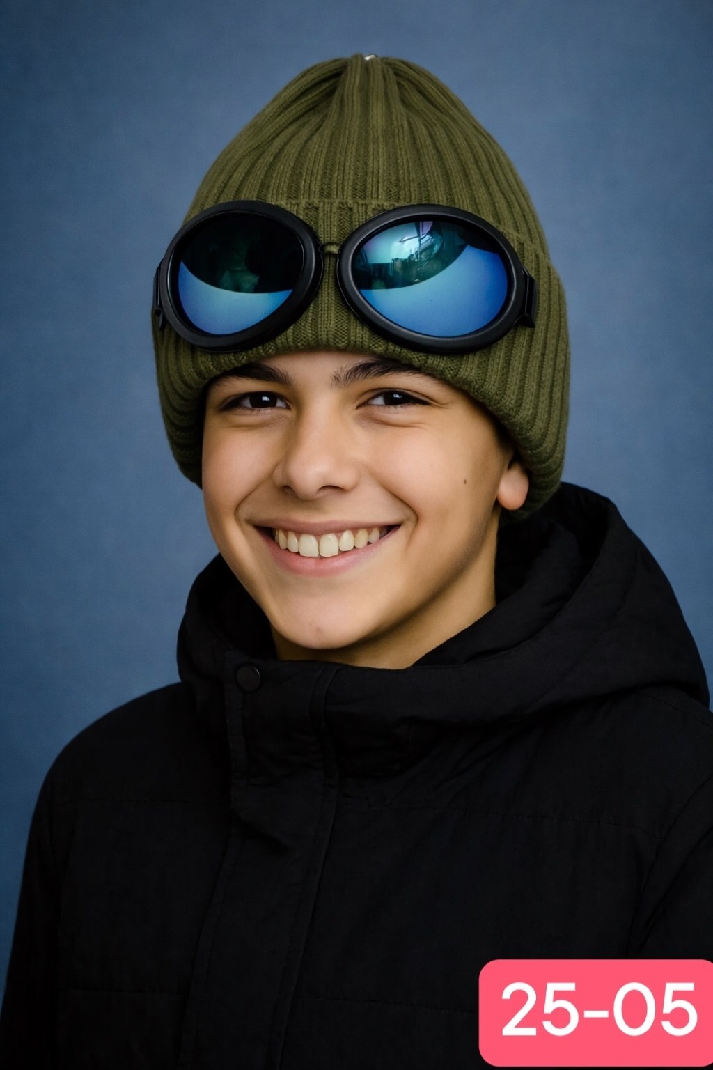 шапка для мальчиков,шапка трикотажная для мальчиков,зимняя шапка для мальчика,шапка подростковая,шапка с очками