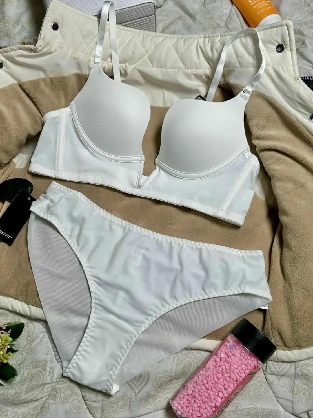 комплекты женского нижнего белья,французское нижнее белье,комплект нижнего белья,нижне бельё женское,женские комплекты белья