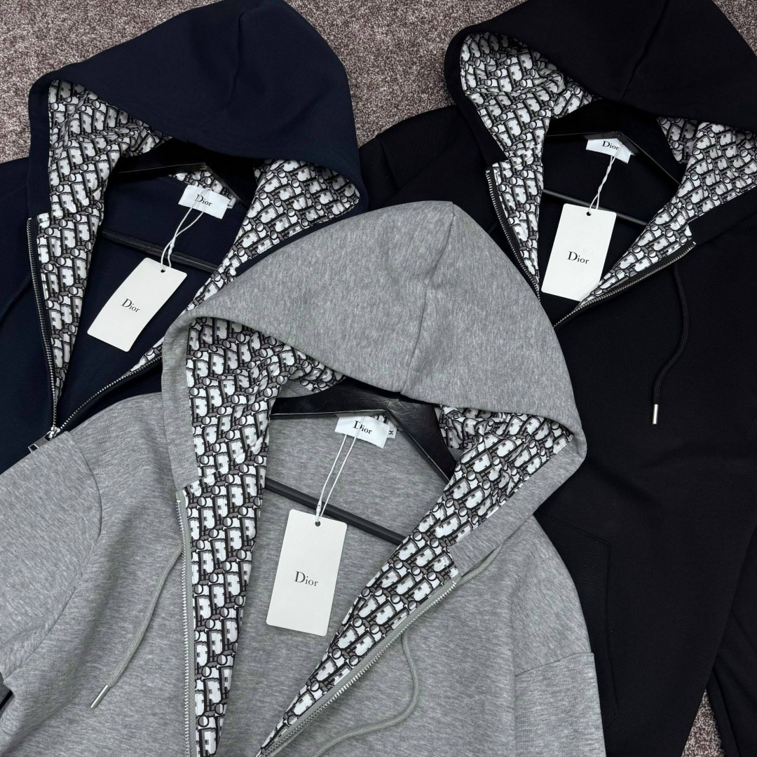 толстовка модная,спортивный костюм brunello cucinelli,серая толстовка,толстовка