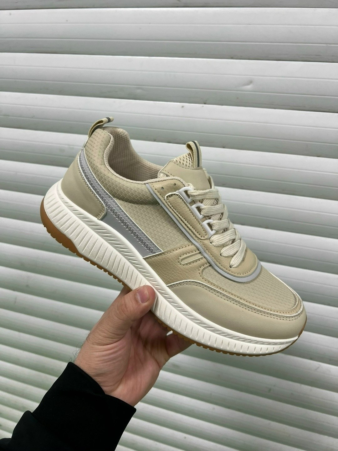 ,кроссовки женскиe,кроссовки для женщин,кроссовки белая,кроссовка