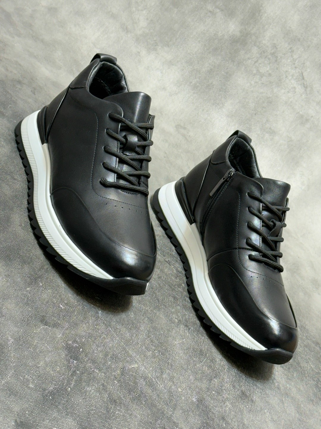 обувь,кроссовки из натуральной кожа,обуви,женская обувь,кроссовка мужской