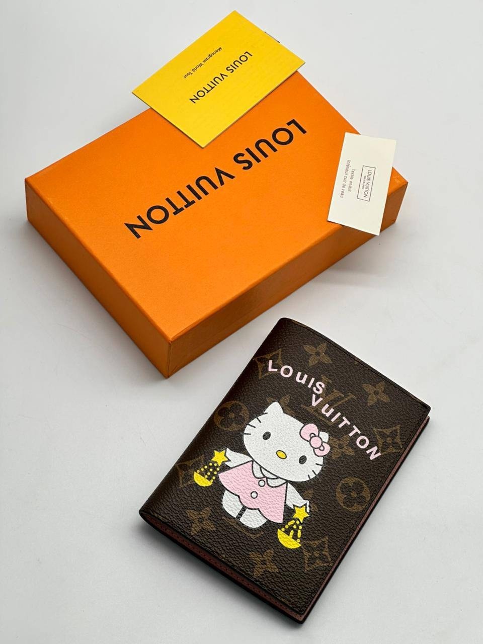 обложка на паспорт louis vuitton,чехол на паспорт луи виттон,обложка для паспорта louis vuitton 14 х 10см,обложка на паспорт louis vuitton оригинал,обложка для паспорта от louis vuitton с оригинальным