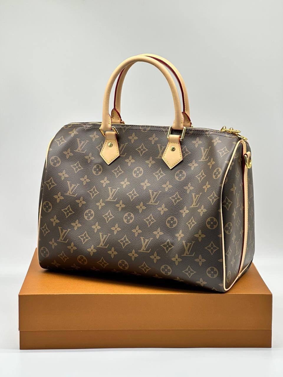 louis vuitton ремень упаковка,подарочная коробка louis vuitton,louis vuitton bag,louis vuitton monogram,louis vuitton коробка оригинал оранжевый
